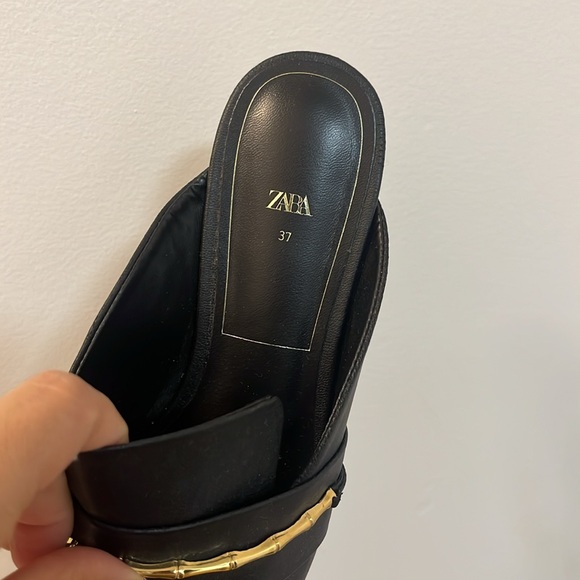 Zara Slip on Shoe - Picture 3 of 3